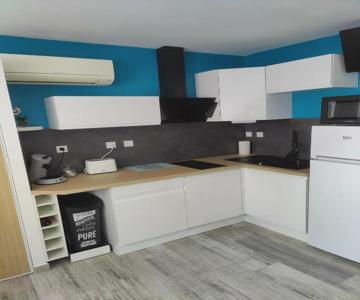 Studio Climatisé 50 M.du Port