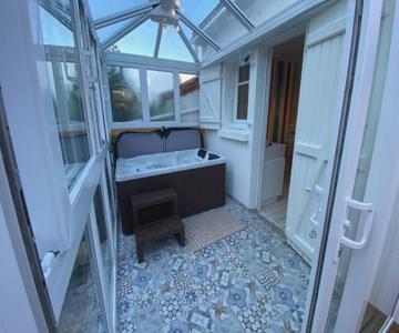 Maison De Plage Avec Spa/jacuzzi à 250 M De La Mer (la Clé Des Chouans)