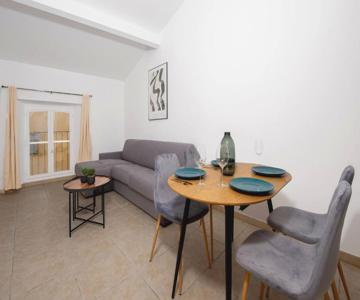 Élégance Au Cœur Du Vieil Antibes 2 Chambres Climatisation 6 Personnes