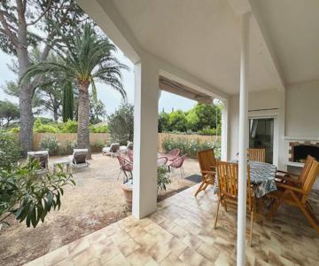 Appartement Sur Terrasse Et Jardin Privatif 400m De La Plage Et Des Commerces