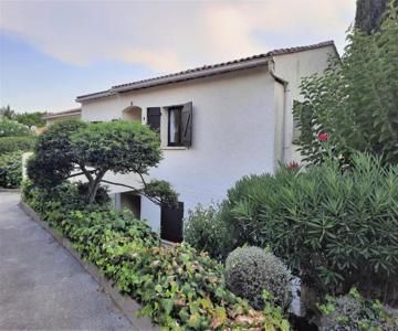 Cavalaire Sur Mer Appartement T3-160 M Plage - 800 M Centre-ville. Park