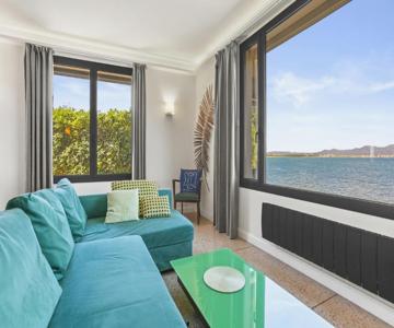 Unique Maison Pieds Dans L'eau