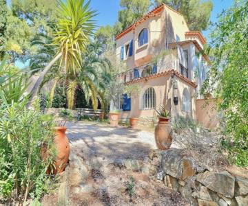 Domaine Du Peymian Villa Art Deco