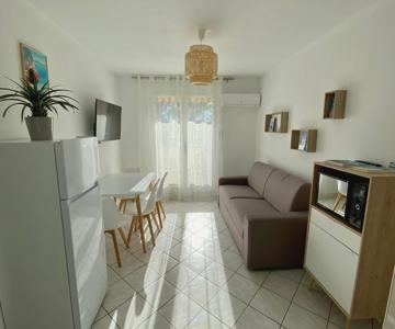 Les Locations Cinaureva « Village De La Mer »