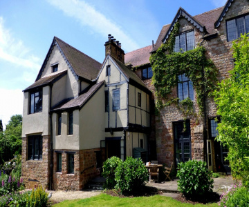 Brayne Court Bed & Breakfast