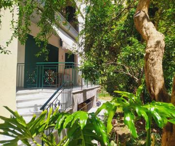 Marousi Comfy Apartment With Balcony