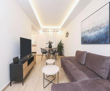 Venetian Canvas Retreat