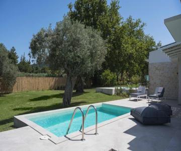 Astrum Luxury Suites