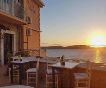 Studio Olga & Danae With Panoramic View In Pilos