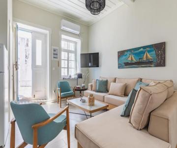 Helios Lovely Apartment