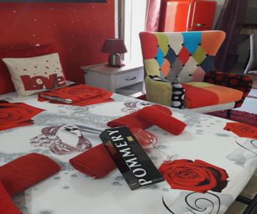 Buze Luxury Suite
