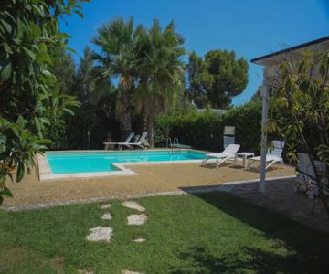 Villa Arisa With Pool