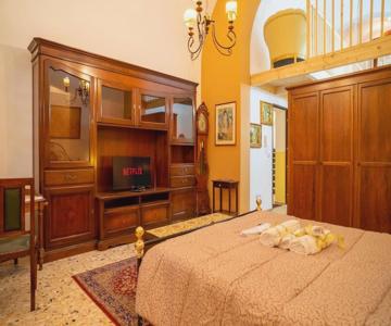 Elegant Apartment In The Heart Of Taranto W Wifi