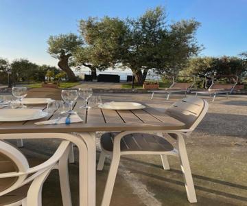 Loren House, Relaxing Location With Seaview