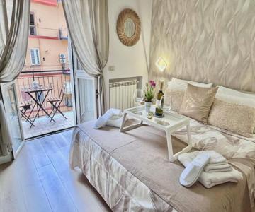 Mazzocchi House Welcome Wine