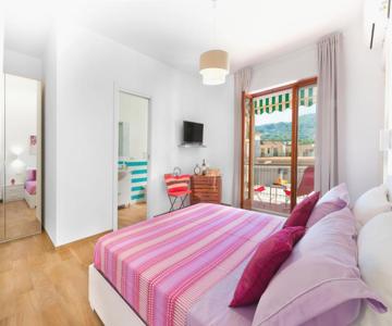 Estate4home - Sofia Flora