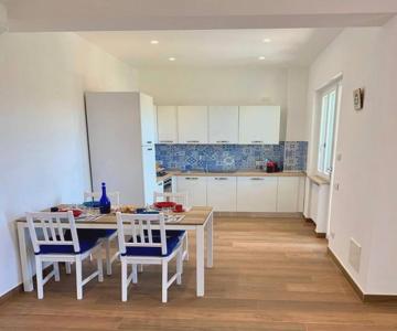 Due Golfi Apartment