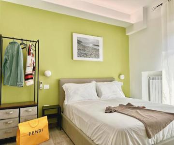 Room Center Sorrento Baby