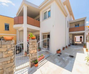 Centenari Longevity Rooms Lotzorai