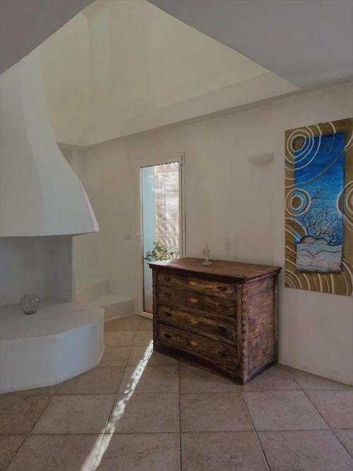 White - San Pantaleo