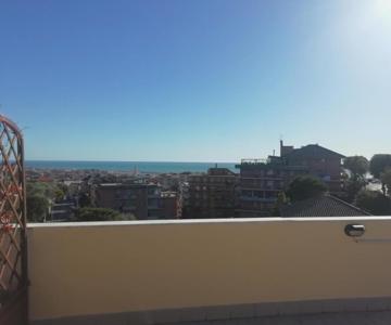 Terrazza Sul Mare In Via Devoto