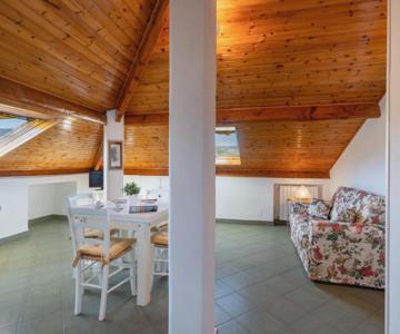 Apartment Mansarda Elisabetta By Interhome