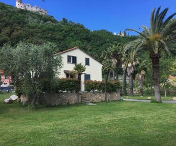 Charming Ligurian Riviera House