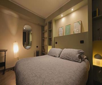 Appartamento Aleph With Private Parking, Next Train Station