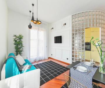 Santa Chiara Apartment By Myhomeincomo