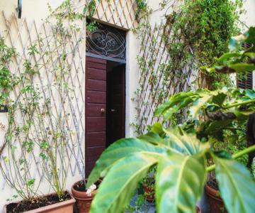 Il Lauro - By Myhomeincomo