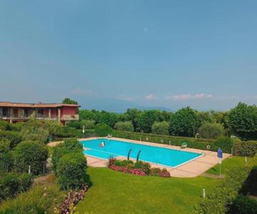 Apartments Teddy - In Residence With Pool