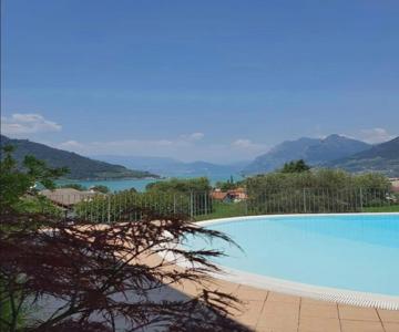 Sun Lake Iseo Apartment