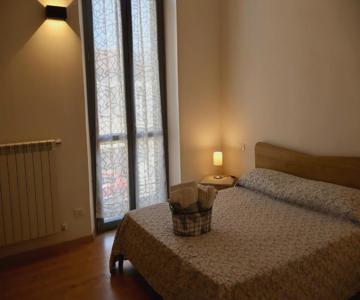 A Due Passi Dal Centro, Valentino's Apartment