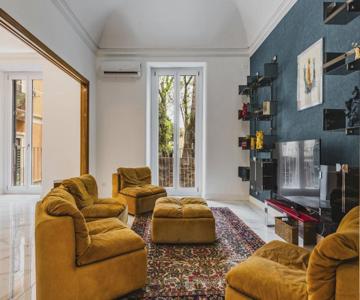 Upscale Urban Apartment By Wonderful Italy