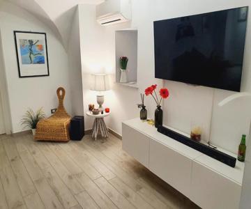 Vhome Exclusive Living Room