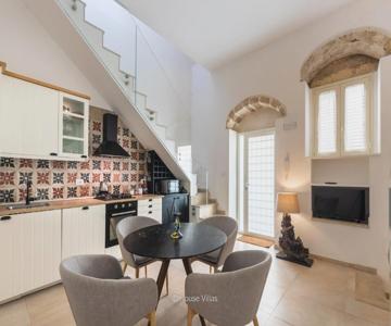 L'escalier Suite