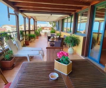 "appartamento Del Mare Gliaca" Con Vista Isole Eolie,ampia Terrazza,wifi E Parcheggio Privato Gratui