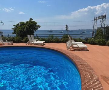 Taormina Pool Seaview