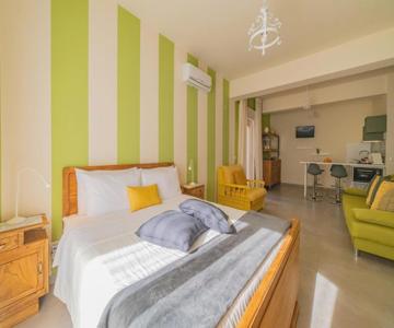 Atenasio Garden Suite