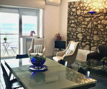 Taormina Center Apartment With Sea View