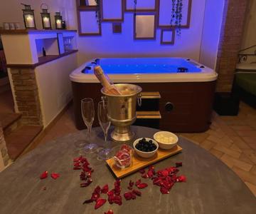 Relax Nella Jacuzzi In Toscana