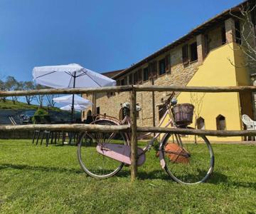 Masso Alle Rose Di Santarsiero Serena