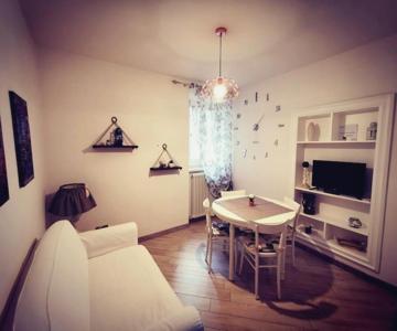 Borgo De’ Cenci, Lovely Apartment Below The Castel