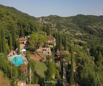 Poolhouse Oasi Del Lupo