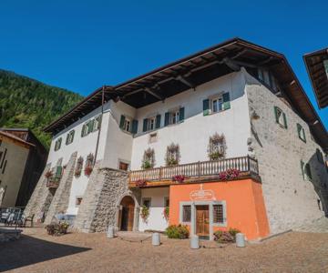 Palazzo Lodron Bertelli