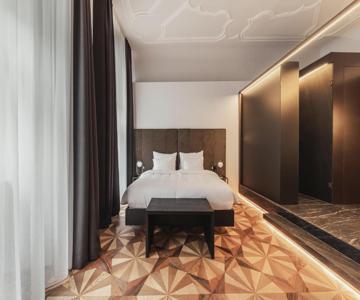 Meta Suites Historic City Living