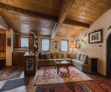 Cesa Linda By Ama Val Di Fassa