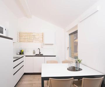 Cityu - Grazioli 27 Trento Centro Con Parcheggio Privato Gratuito