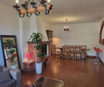 Appartamento Con Camino In Centro Storico