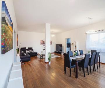 Rosa Bianca - 5 Minuti Dal Centro Con Giardino E Parcheggio Privato